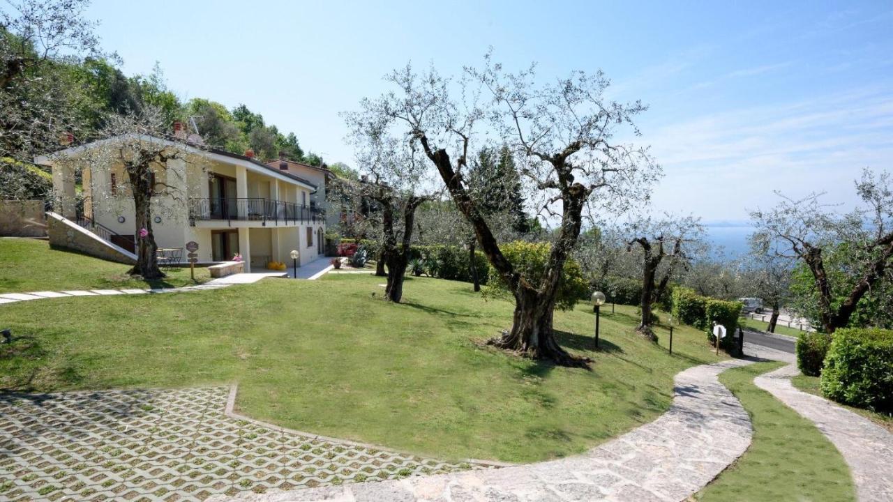 Maison Balù Apartments Torri Del Benaco Extérieur photo